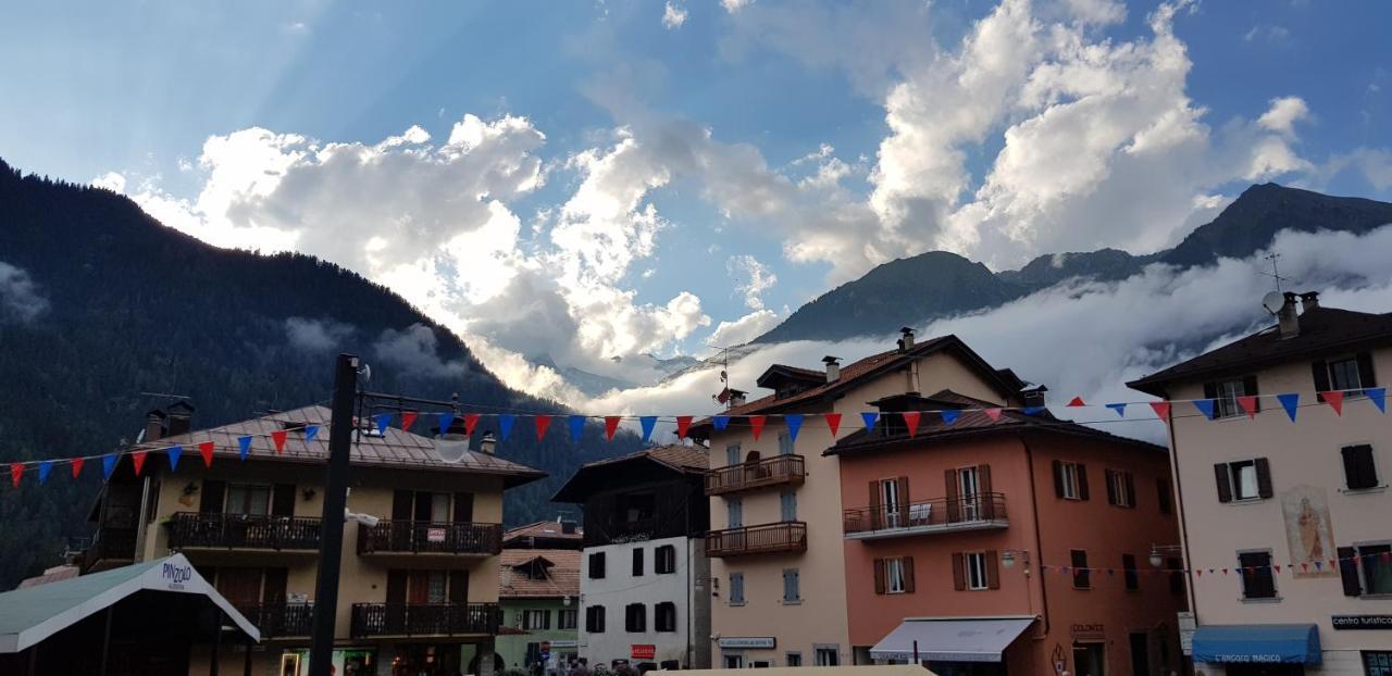 Garni San Lorenzo Pinzolo Esterno foto