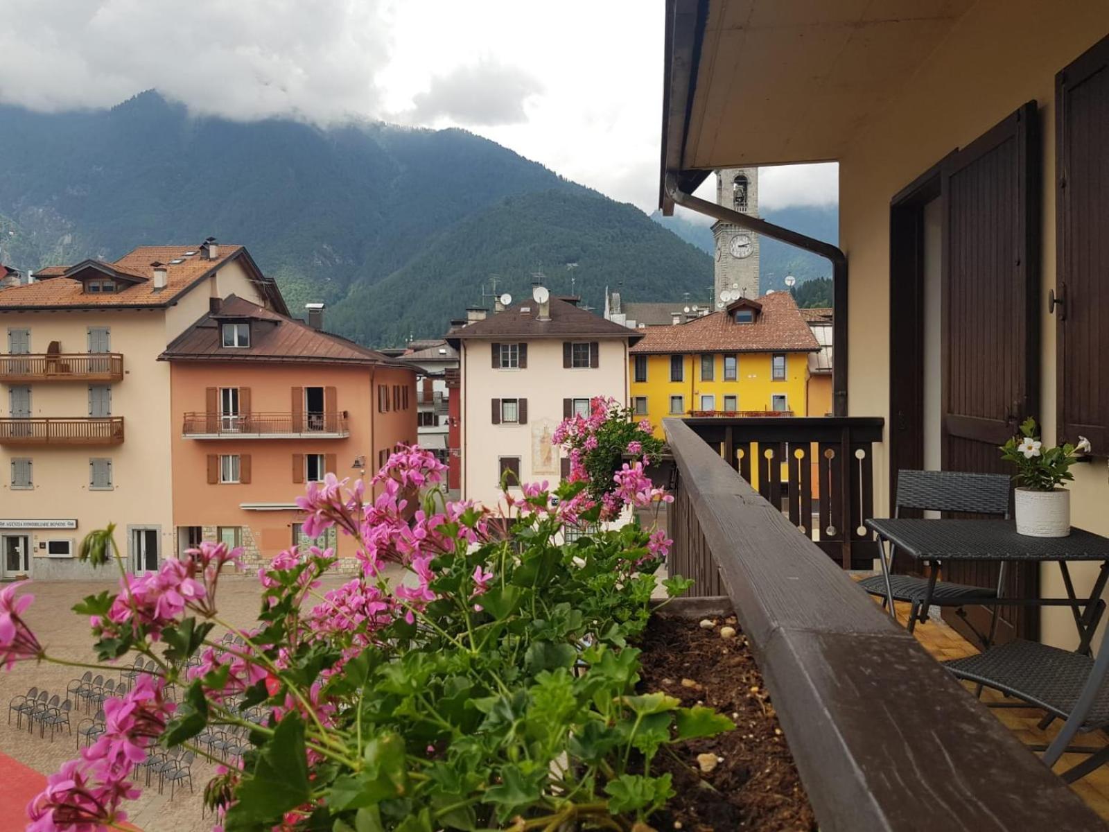 Garni San Lorenzo Pinzolo Esterno foto