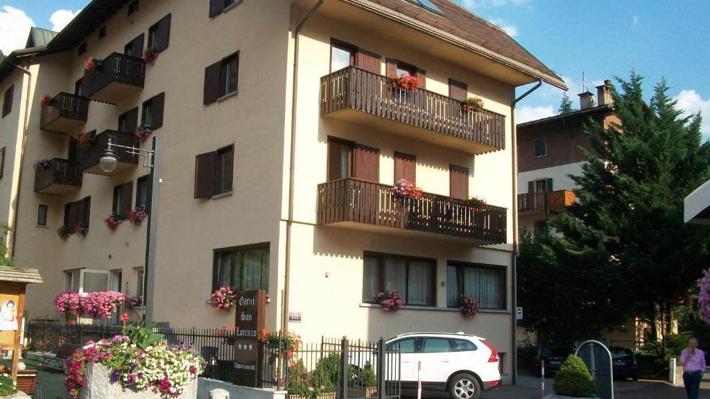 Garni San Lorenzo Pinzolo Esterno foto